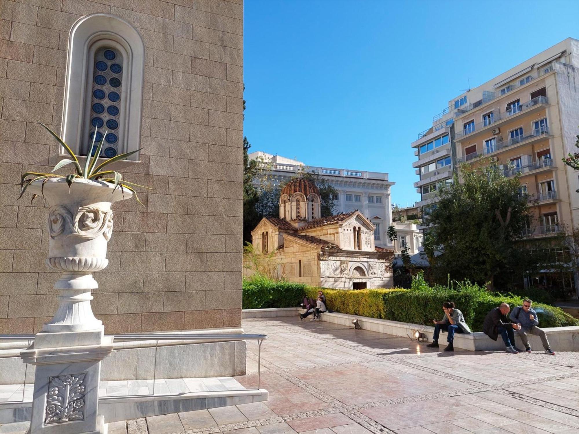Elegant Apartment Under The Acropolis Athen Exterior foto