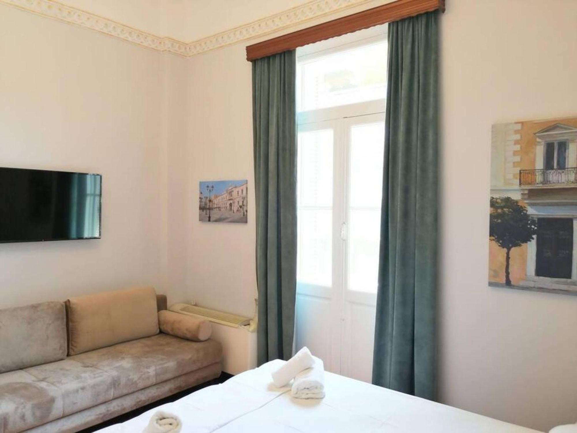 Elegant Apartment Under The Acropolis Athen Exterior foto