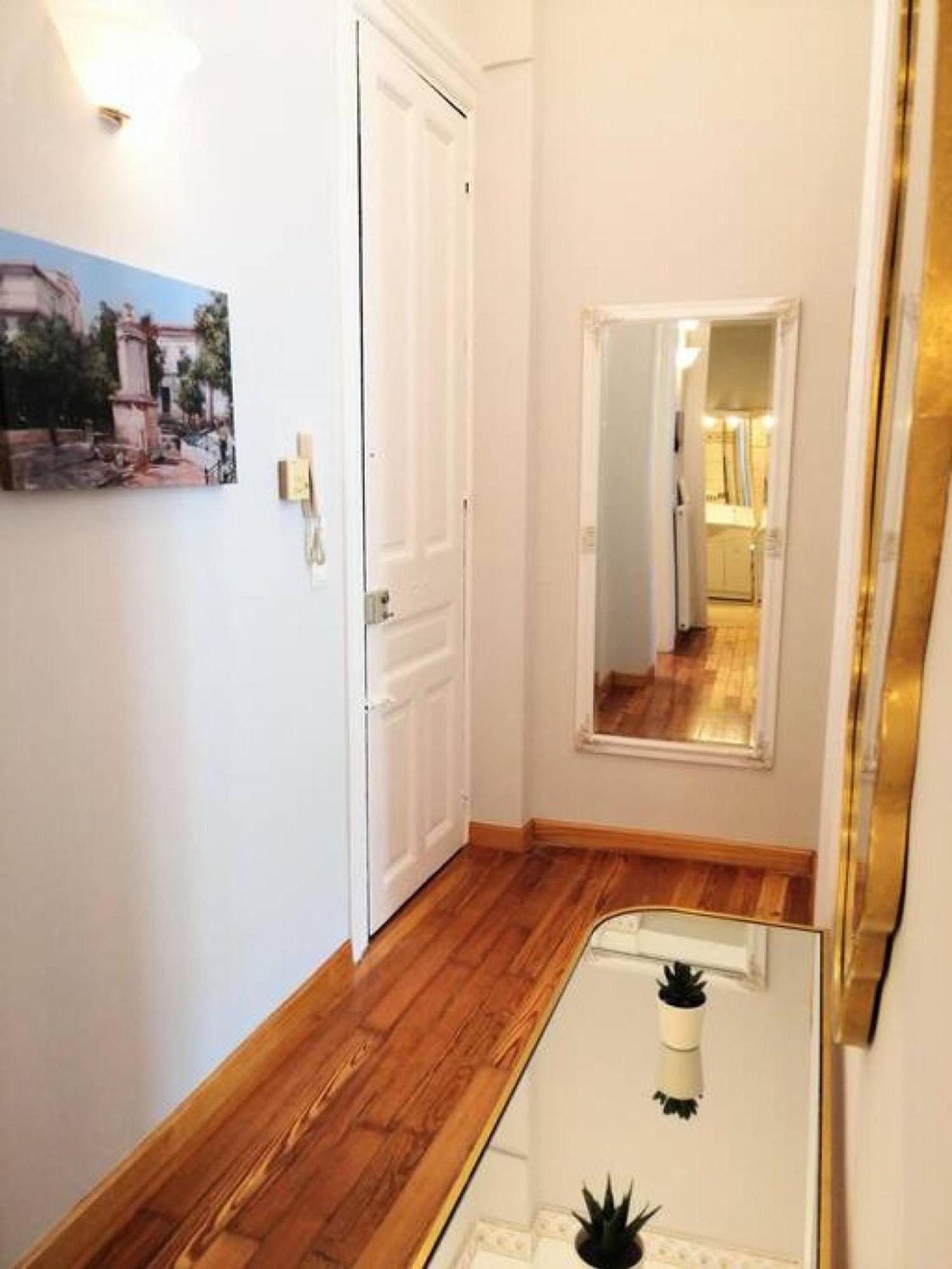 Elegant Apartment Under The Acropolis Athen Exterior foto