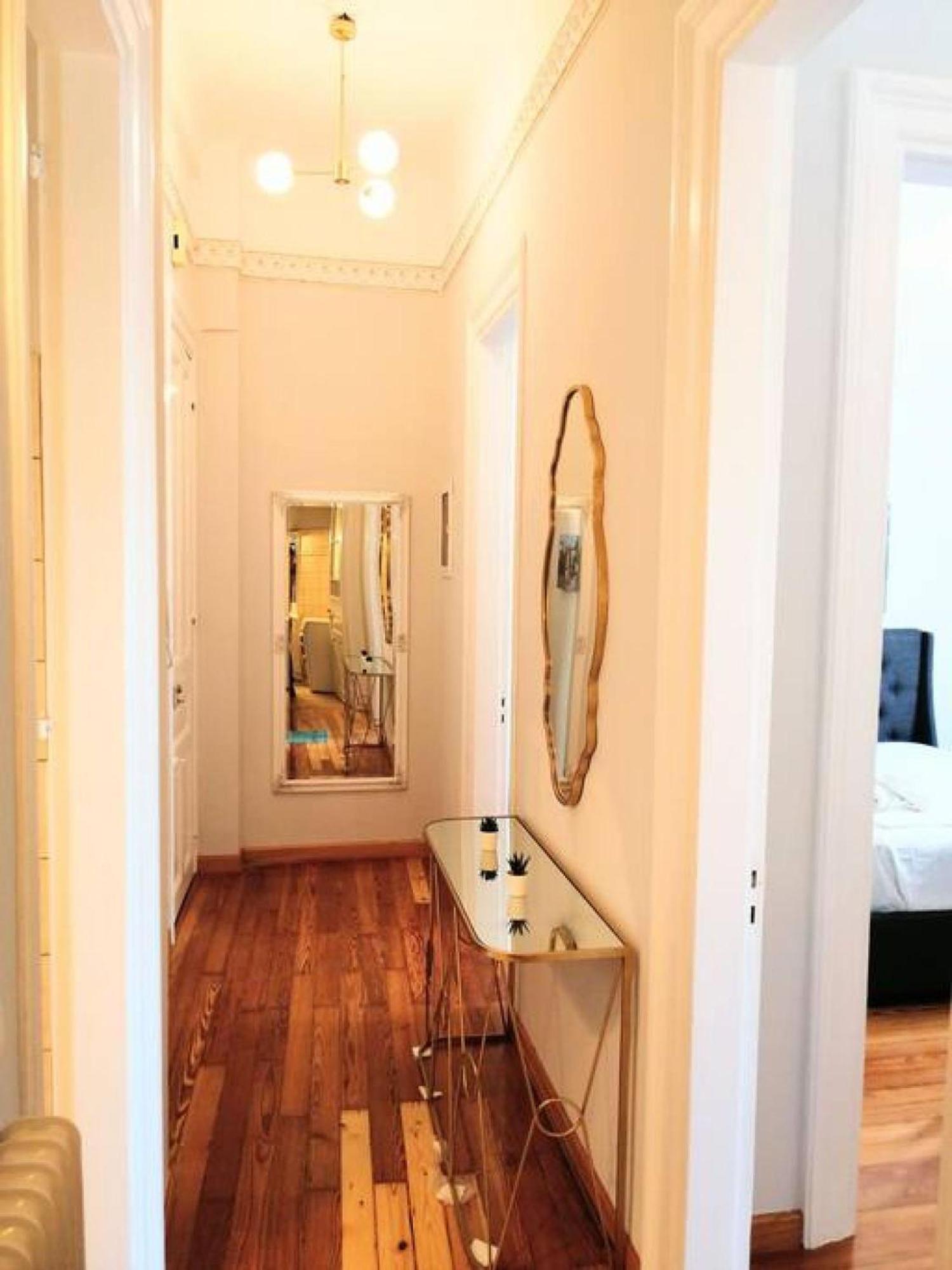 Elegant Apartment Under The Acropolis Athen Exterior foto